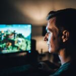 Why Even Adults Can’t Stop Playing Minecraft